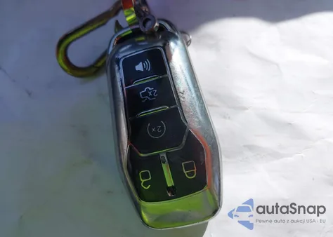 2016 Ford Fusion Titanium z USA, uszkodzony, nr VIN 3FA6P0K90GR369703